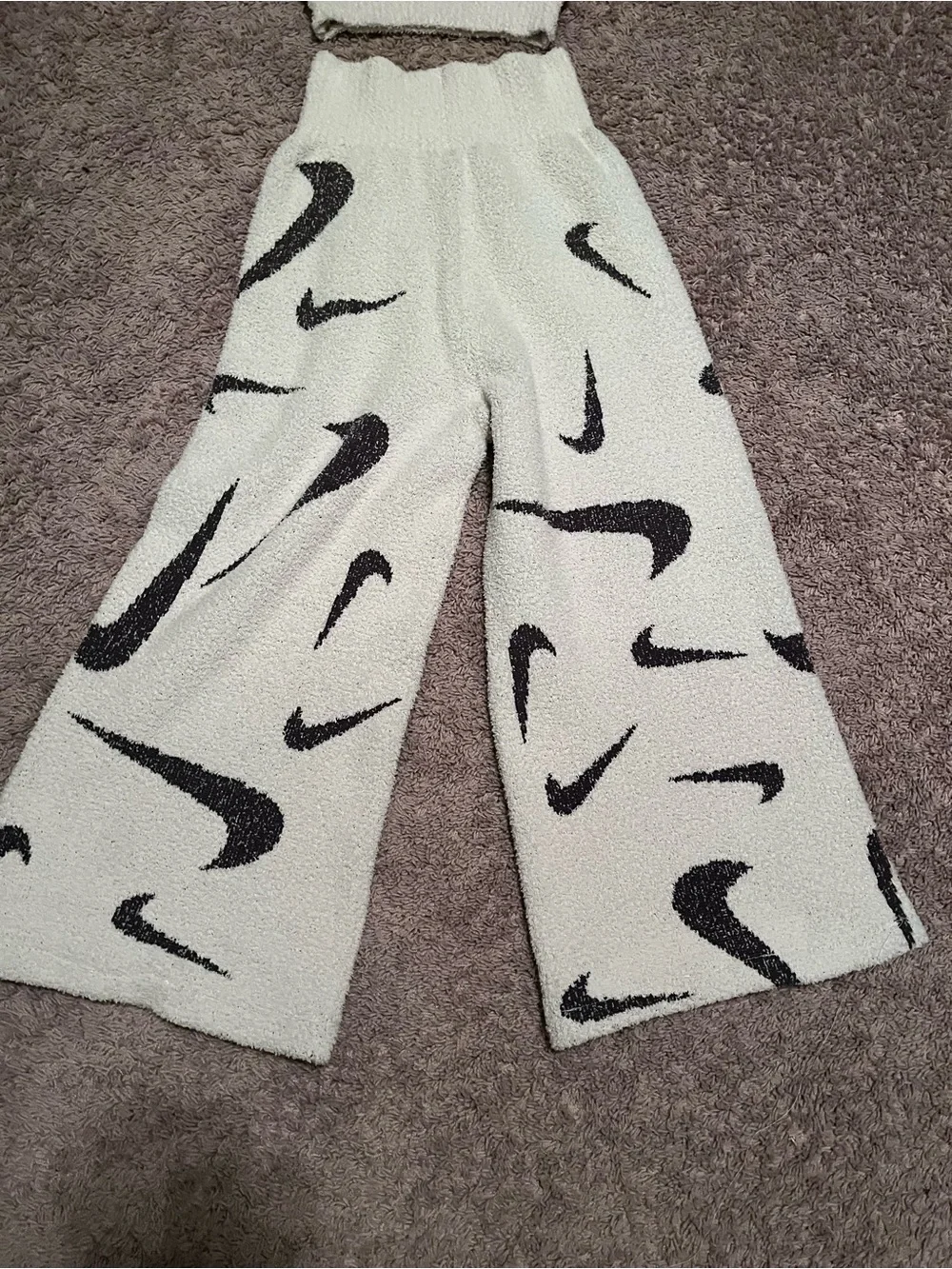 Nike Sportswear Phoenix Cozy Cream Wide-Leg Pants with Black Swoosh Print-XS